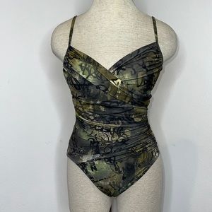 🔹 Miraclesuit Shirred Camo Graffiti Bathing Suit